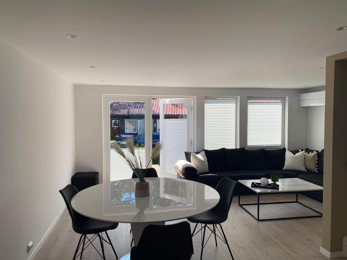 Hytte Med 4 Soverom Kristiansand Esterno foto
