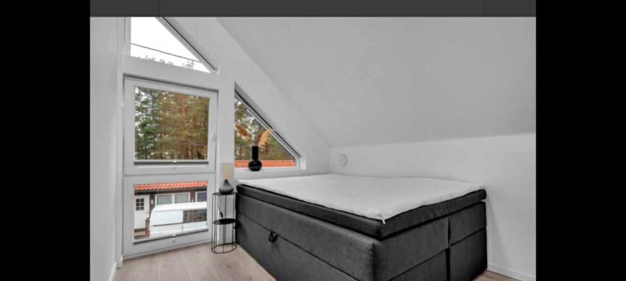 Hytte Med 4 Soverom Kristiansand Esterno foto